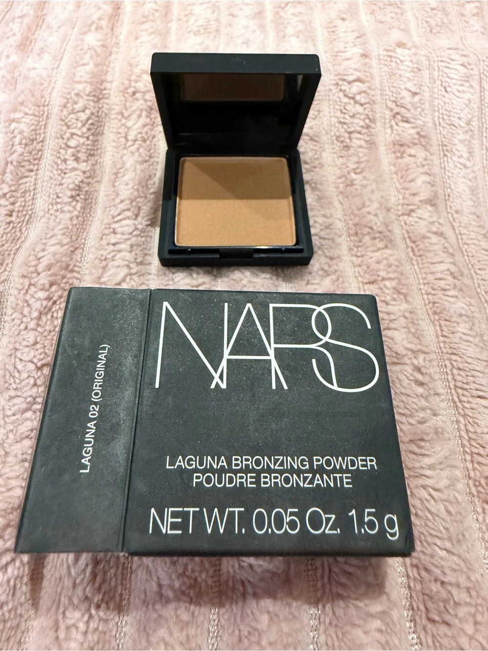 NARS Laguna 02 original Bronzing Powder - Warm Brown & Golden Tan mini